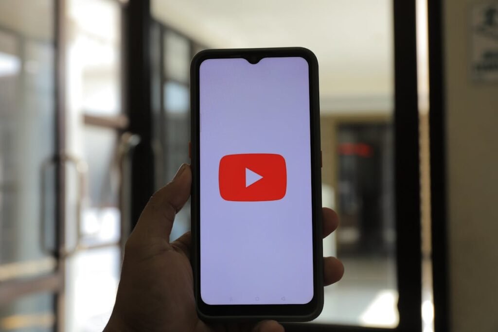 ytliteplus mobile app for ad-free YouTube experience